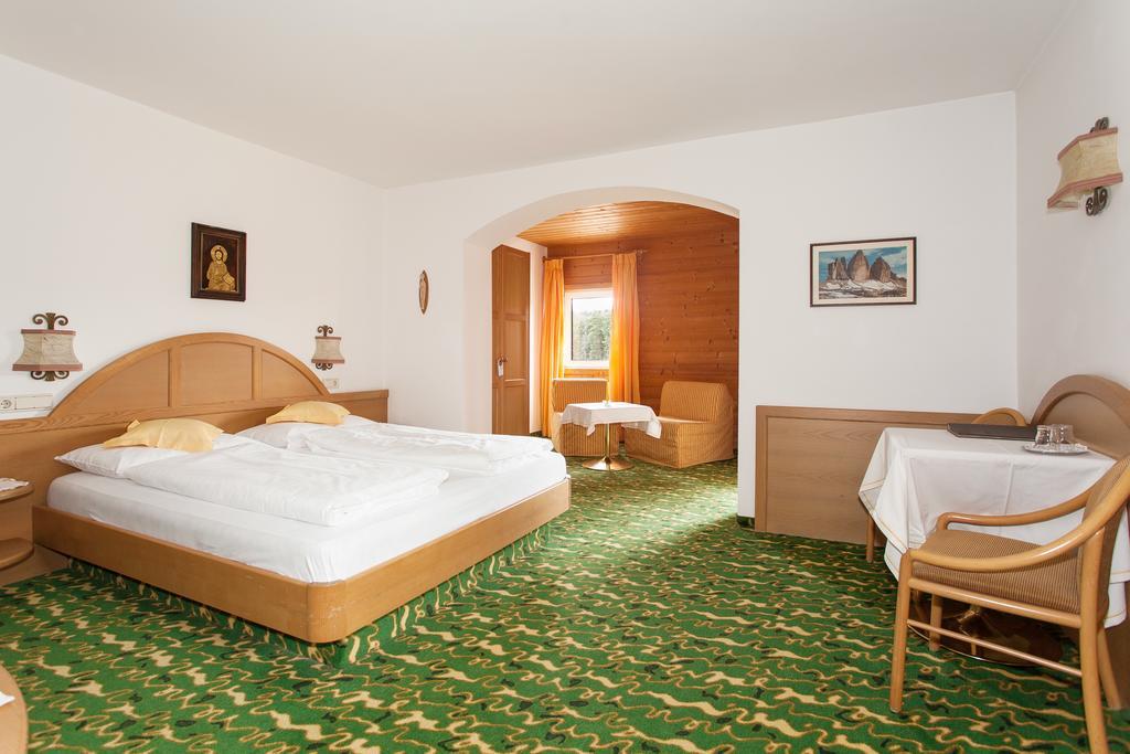 Hotel Lichtenstern Soprabolzano Pokoj fotografie